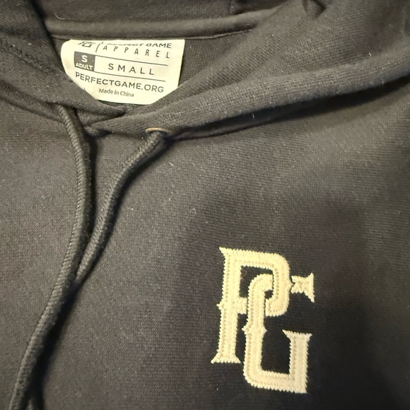 Men's Black Perfect Game Hoodie - Picture 2 of 4